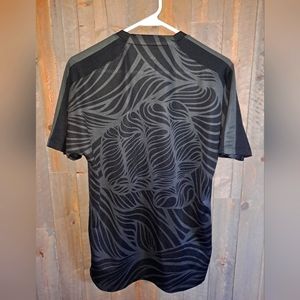 Men's Medium Nike Dri-Fit T Shirt.  Unique Design
